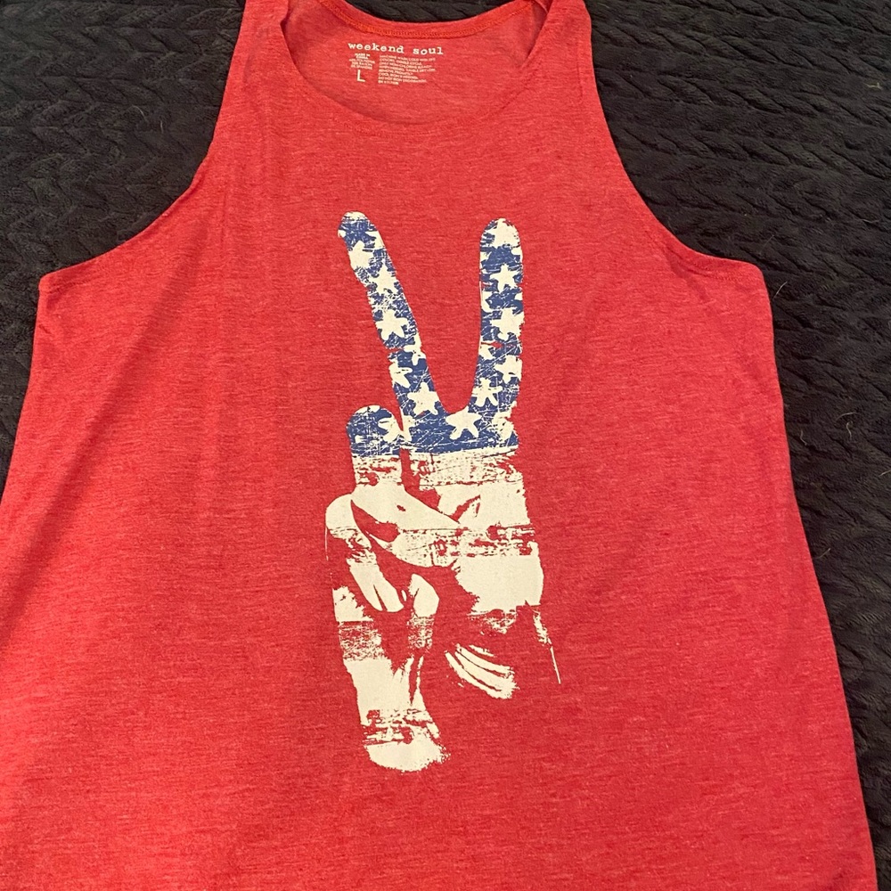Red peace tank
